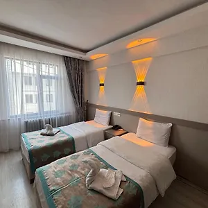 Hotel Fly, Istanbul